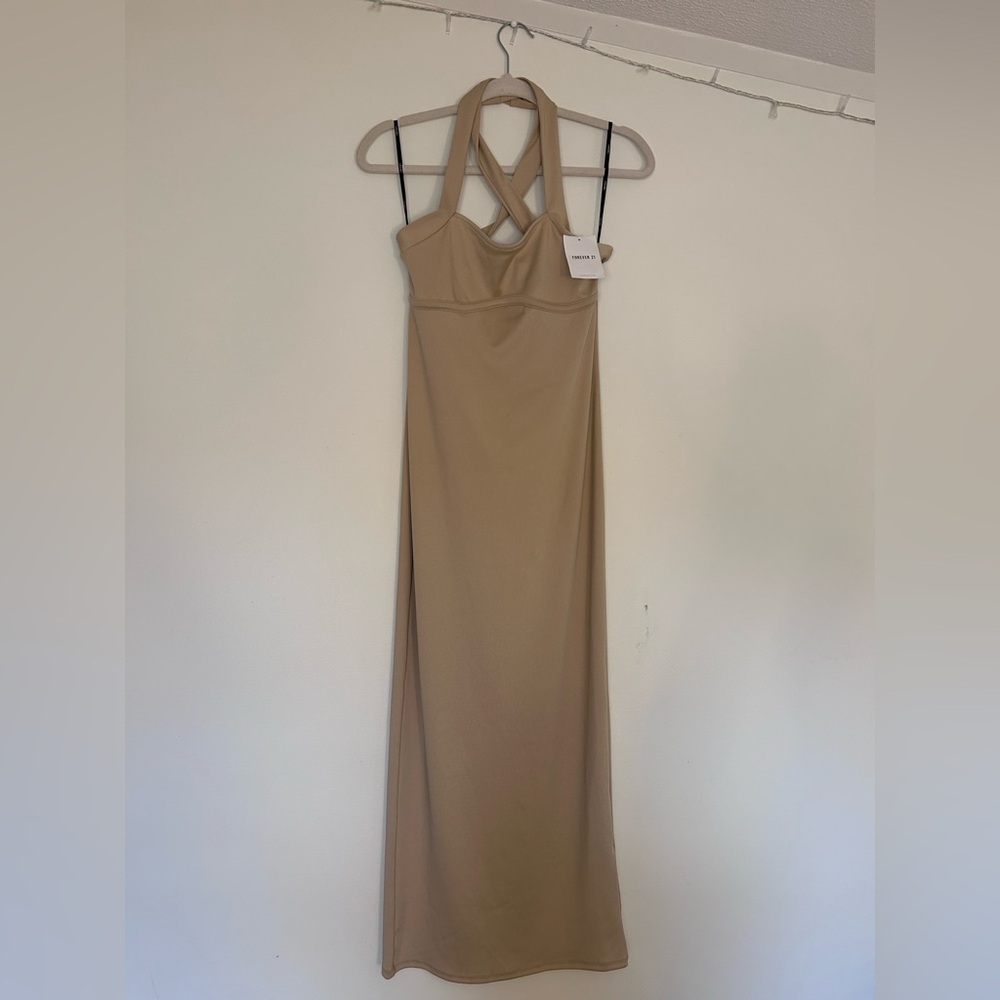 NWT Forever 21 Backless Cross Strap Tan Knit Maxi Dress